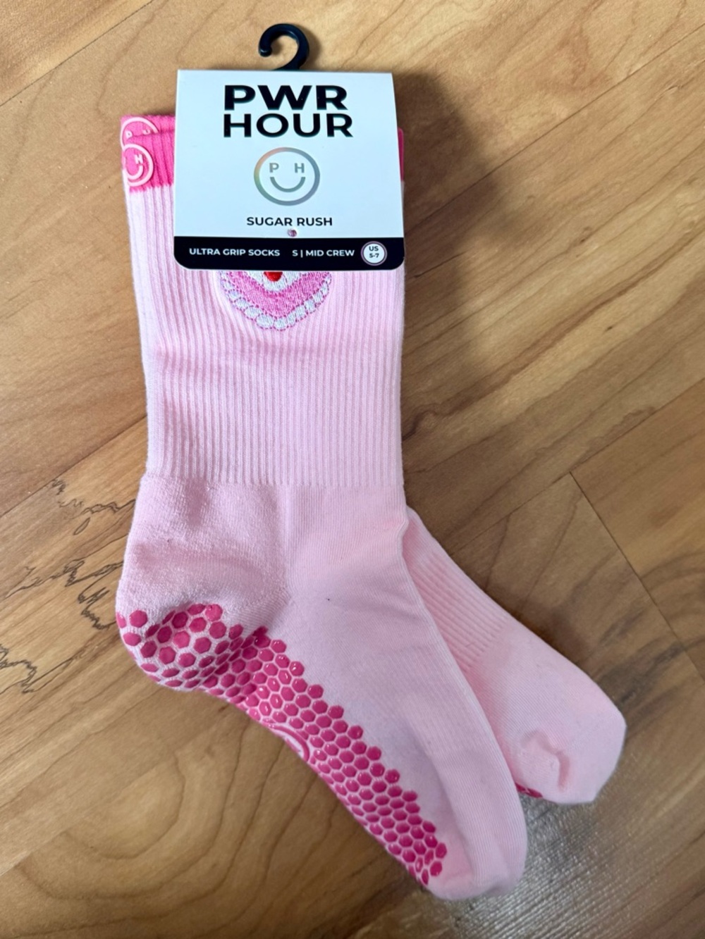 NWT Sugar Rush Ultra Mid-Crew Grip Socks: PWR Hour